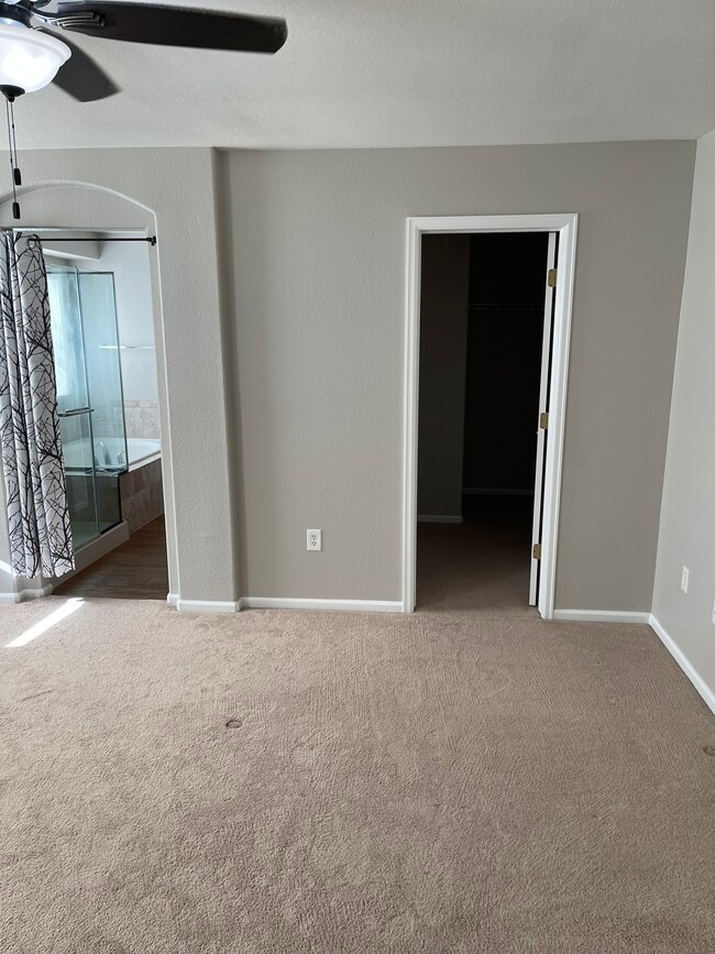 Building Photo - 5407 Rhyolite Way