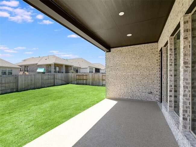 Building Photo - 612 Jefferson Dr