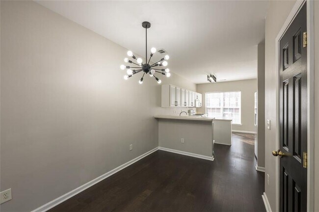 Building Photo - 3177 Mill Springs Cir NE