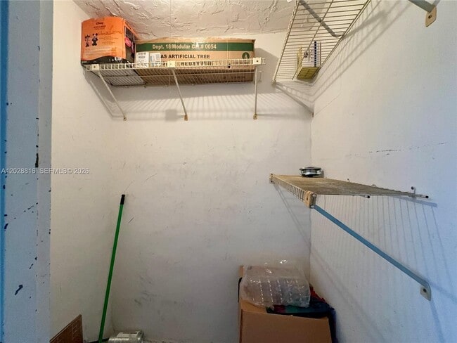 Building Photo - 10441 Mahogany Key Cir