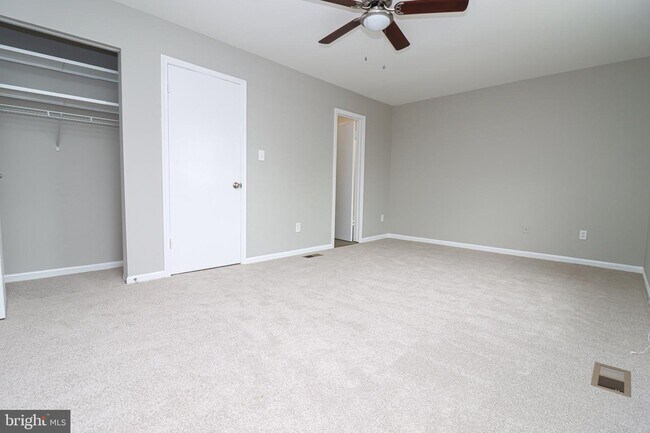 Building Photo - 1045 Brixton Ct