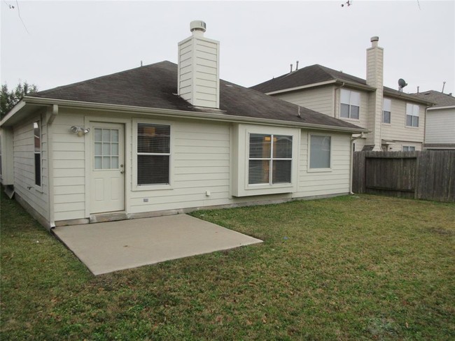 Building Photo - 11035 KNOBBLEY Oak Ct