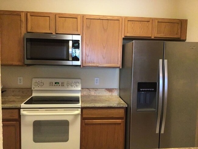 Building Photo - 6240 Contessa Dr