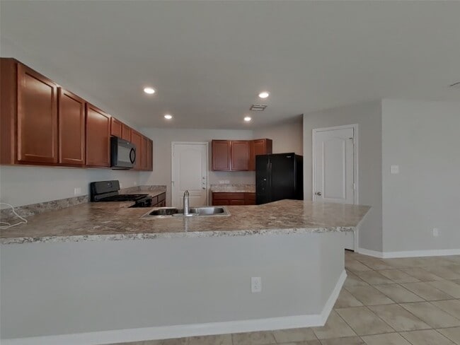 Building Photo - 5342 Castle Discordia St