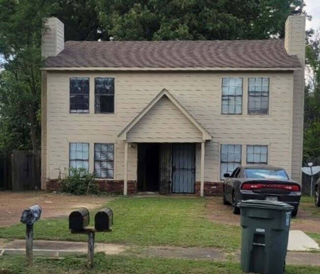 Primary Photo - 3504 Christine Rd
