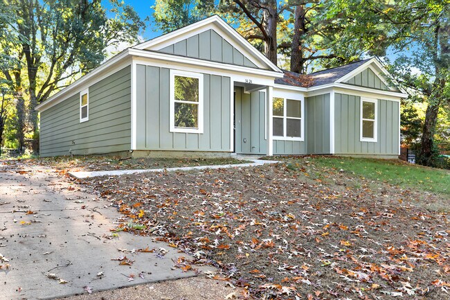 Building Photo - 5140 Blacksmith Dr