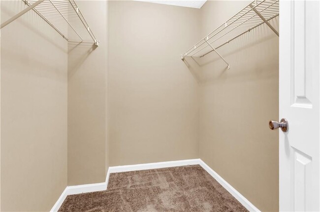 Building Photo - 2628 Patriots Rd