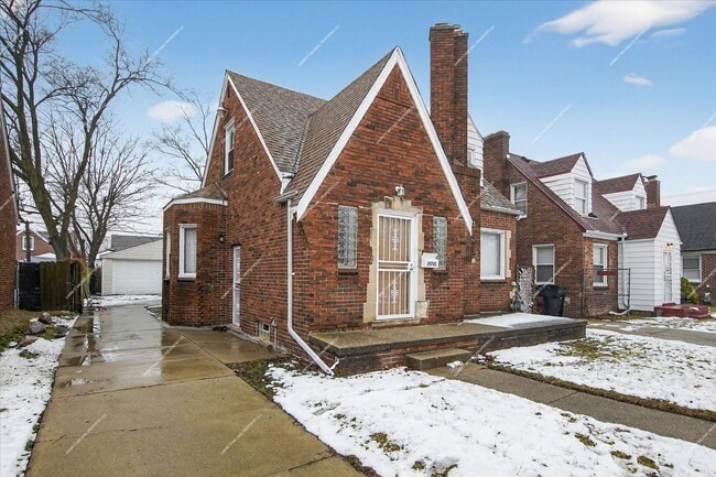 Building Photo - Charming 3-Bedroom Brick Bungalow for Rent in Detroit!