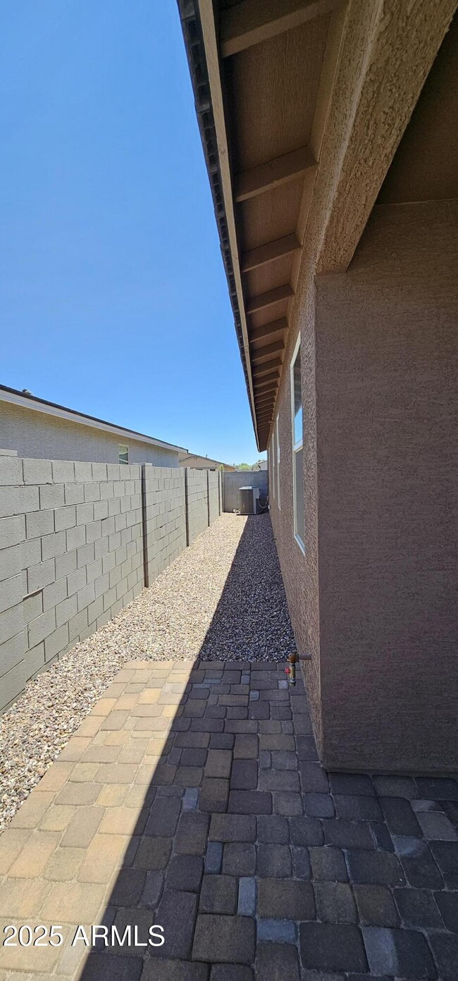 Building Photo - 5050 W Hunter Trl