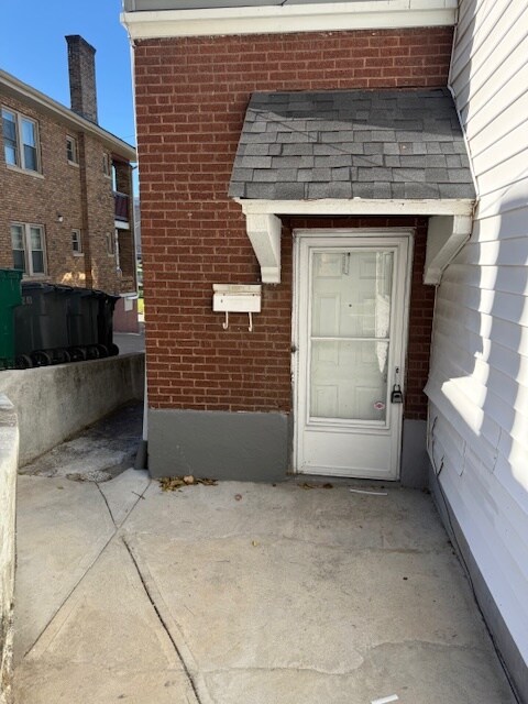 Building Photo - 3428 Harvey Ave