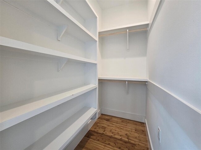 Building Photo - 5301 Grover Ave