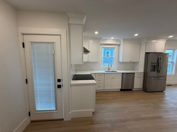 Kitchen - 7 Bennett St