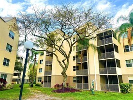 Building Photo - 8353 Lake Dr