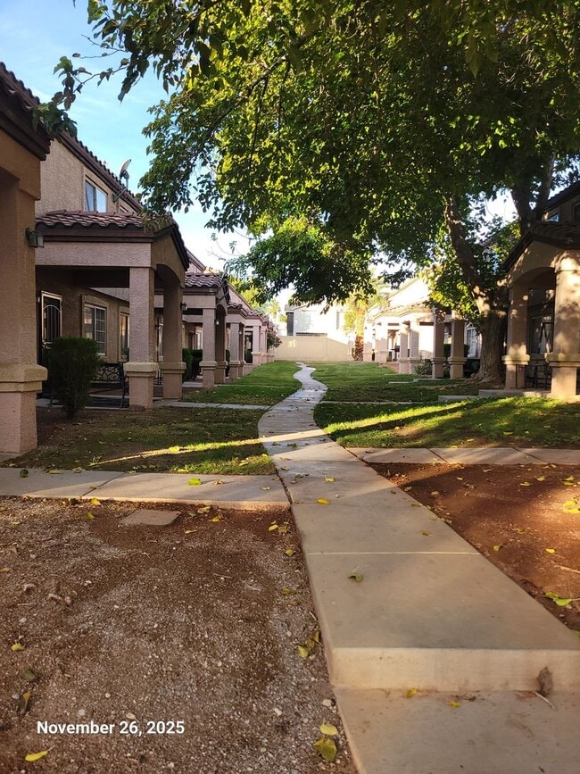 Building Photo - Gorgeous Townhouse for rent!!!