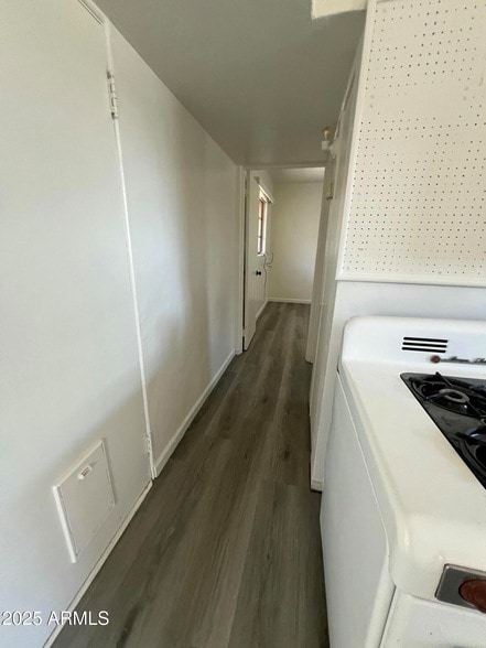 Building Photo - 1137 S Judd St