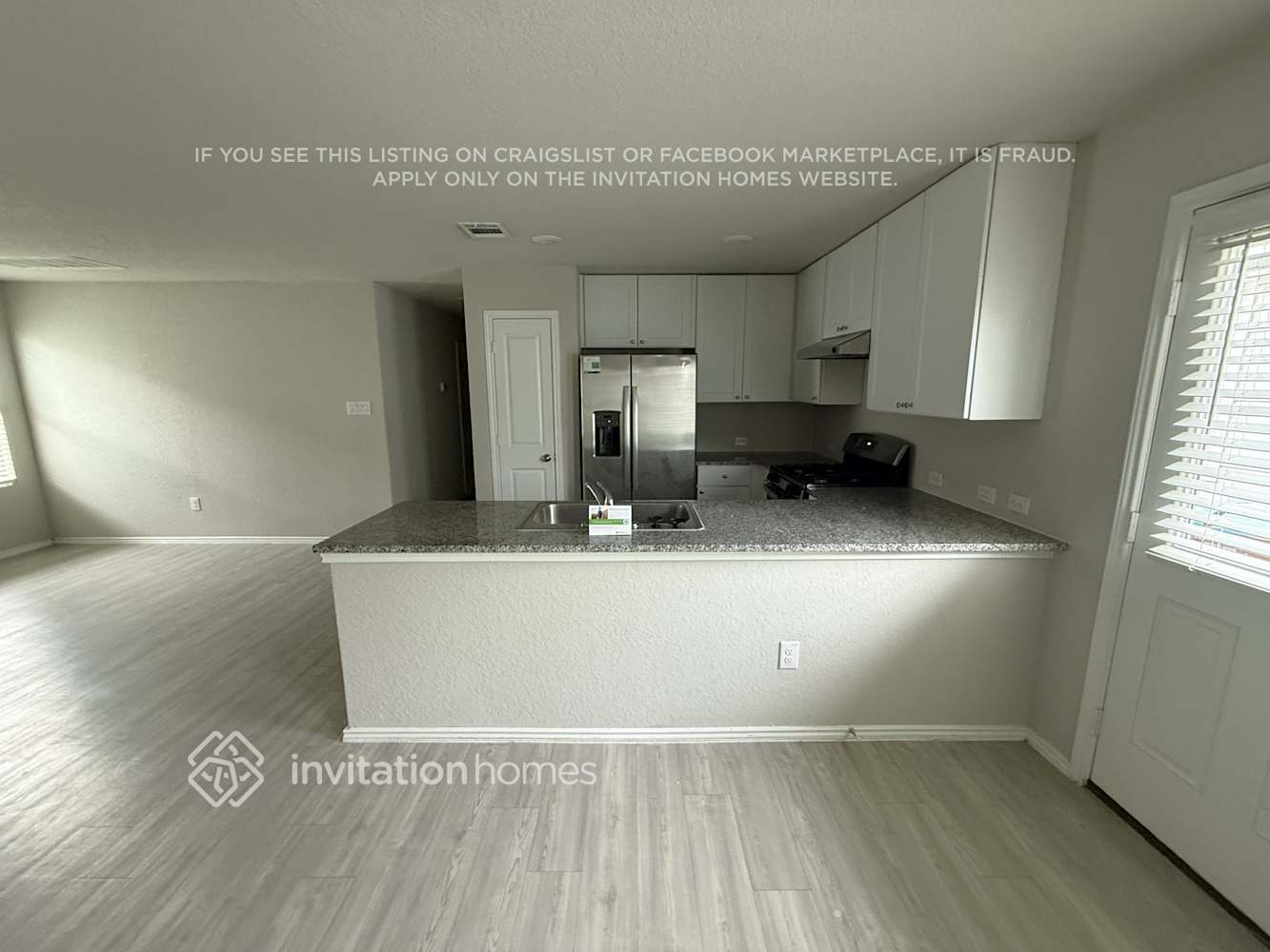 Building Photo - 14539 Southton Pond