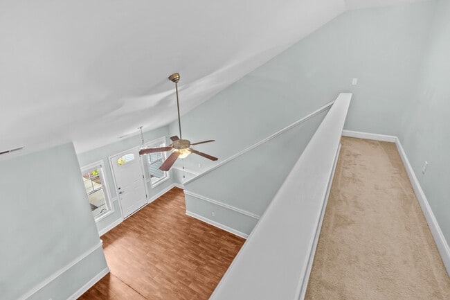 Building Photo - 100 Catfish Ct