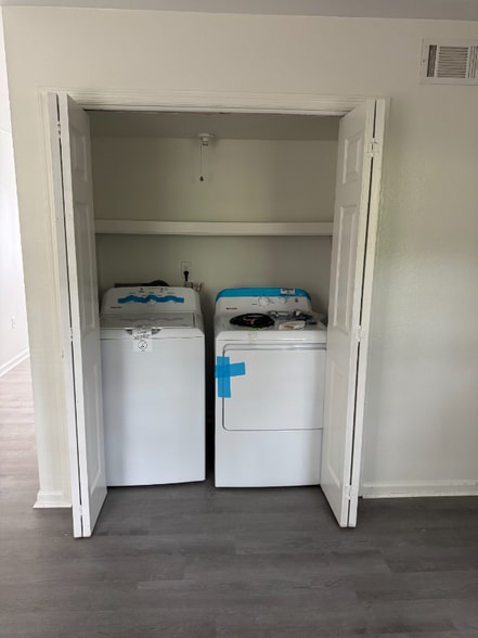 Building Photo - 2402 Antebellum Dr