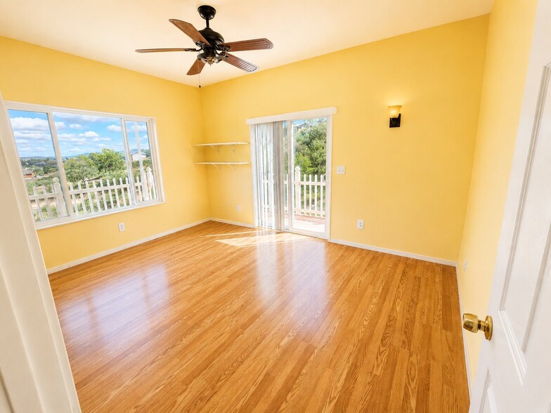 Building Photo - 2301 Nolte Dr