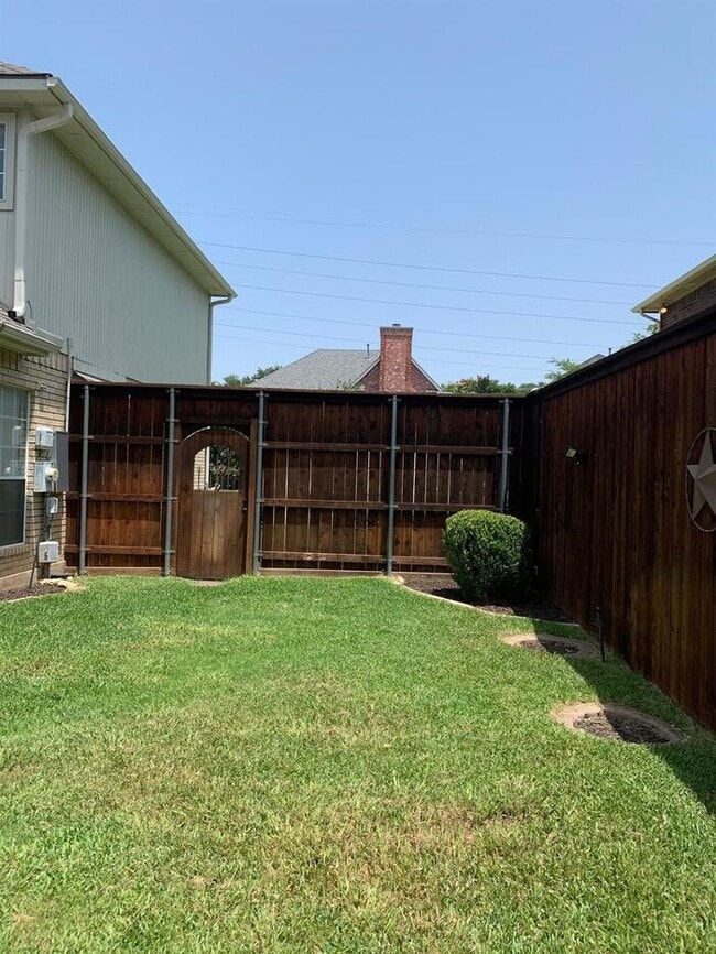 Building Photo - 4308 N Capistrano Dr