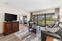 Building Photo - Furnished Resort 2/2 Condo, on Golf Course, Lake Views