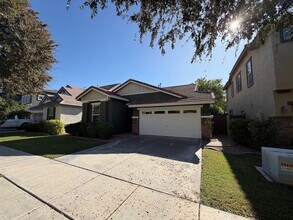 Building Photo - Cozy Home for Rent in Gilbert's Morrison Ranch!!