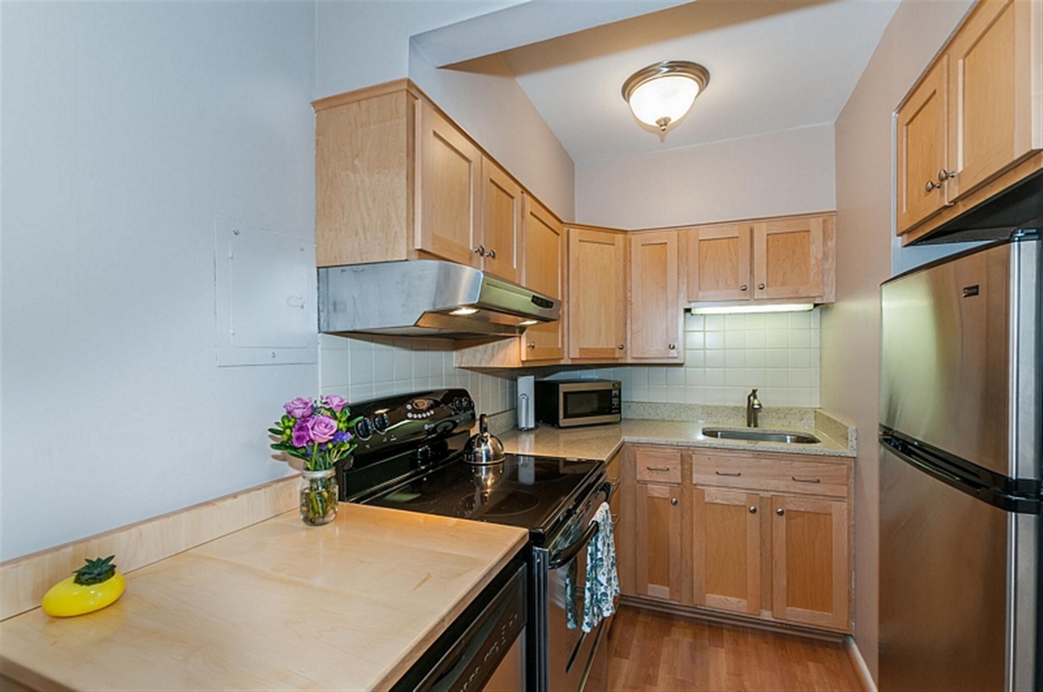 Building Photo - 3 Arizona Terrace