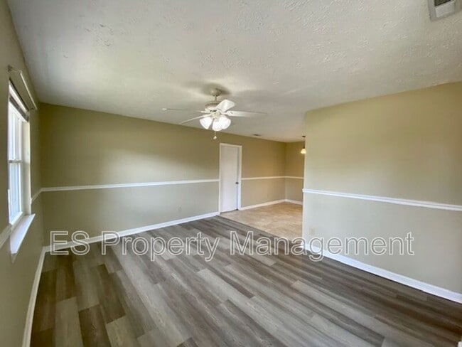 Building Photo - 6105 Epperson Dr