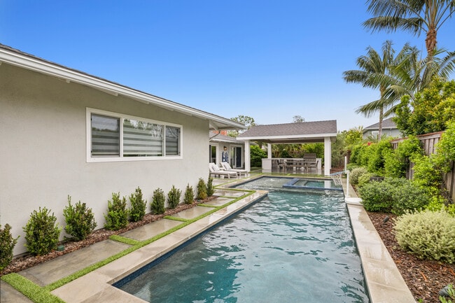 Building Photo - 1915 Windward Ln