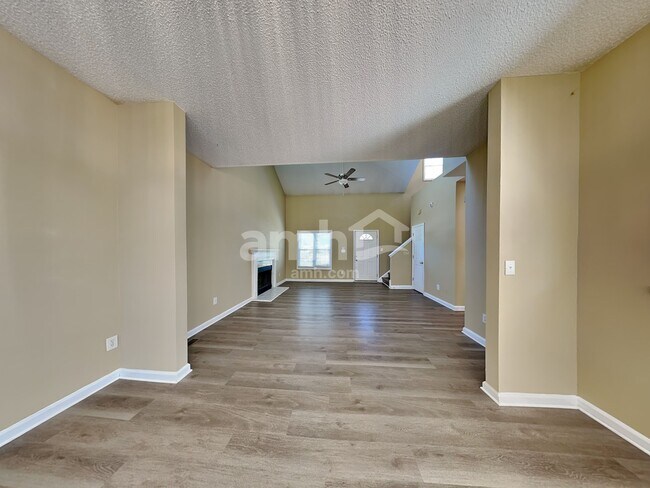 Building Photo - 2508 Farlow Gap Ln