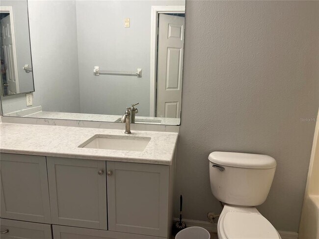 Building Photo - 6431 Cypressdale Dr