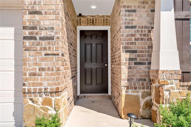 Building Photo - 16008 Oracle Ln