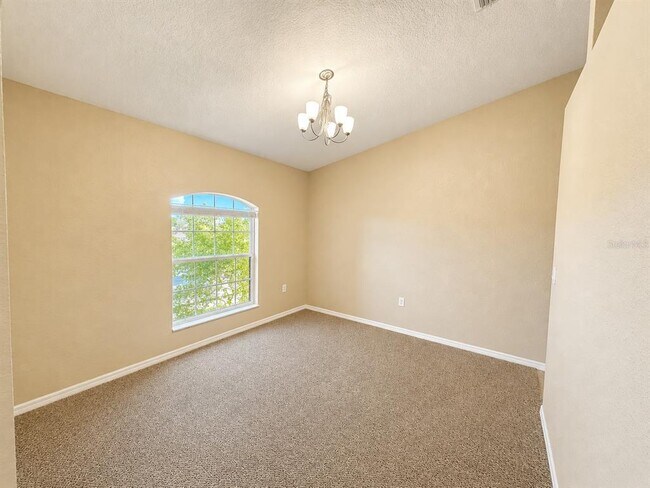 Building Photo - 4876 Summerfield Cir