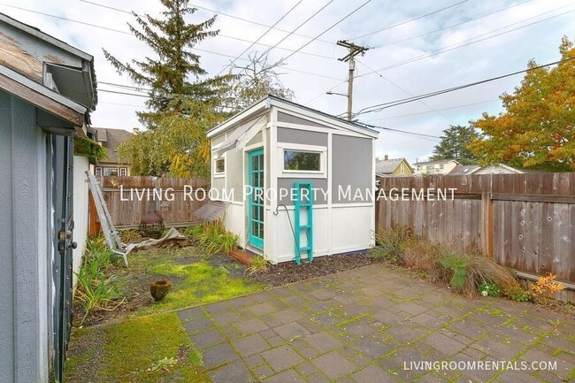 Building Photo - 4503 SE 67th Ave