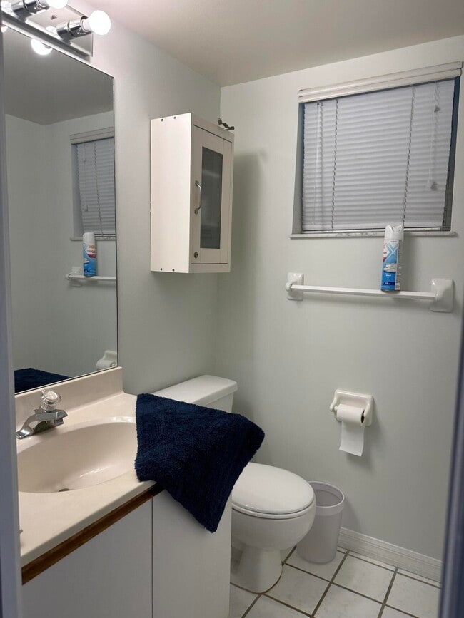 Building Photo - 2476 Harbour Cove Dr