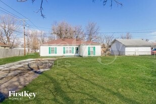 Building Photo - 5826 E 19th St