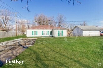 Building Photo - 5826 E 19th St