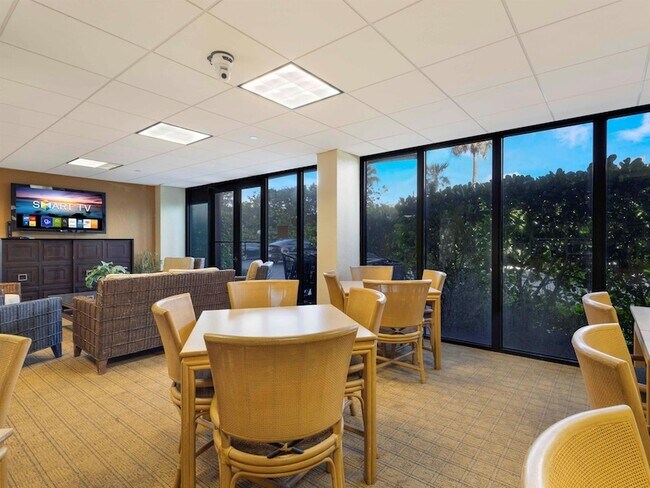 Building Photo - 4200 N Ocean Dr