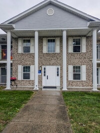 Building Photo - 2026 N Section St