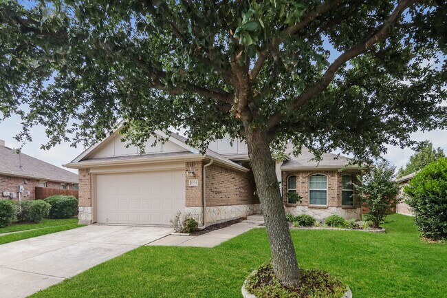 Building Photo - Recently Renovated 3 Bedroom Home for Rent in Little Elm | New Premium Flooring + Open Floor Plan