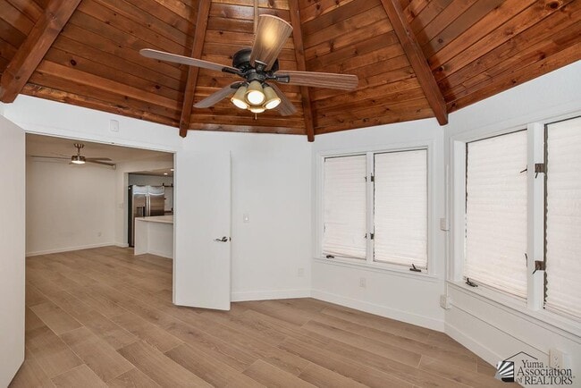 Building Photo - 2174 S Del Valle Way