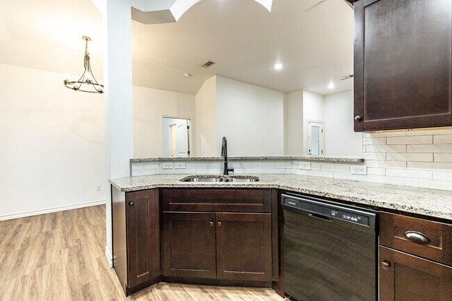 Building Photo - 1707 100th St