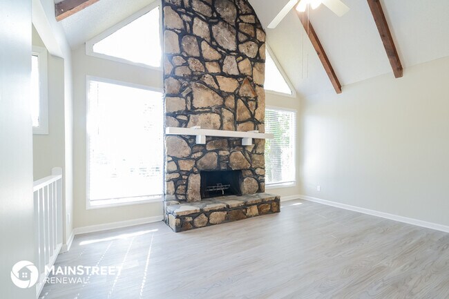 Building Photo - 19 Eddings Ln