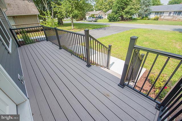 Building Photo - 18 Sabrina Dr