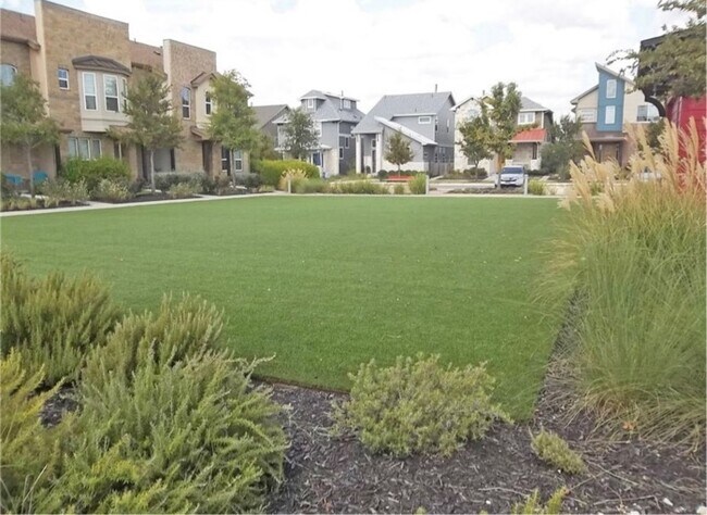 Building Photo - 8010 Wildcat Pass