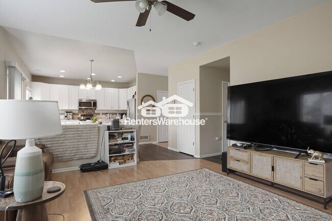 Building Photo - 5603 S Yakima Way