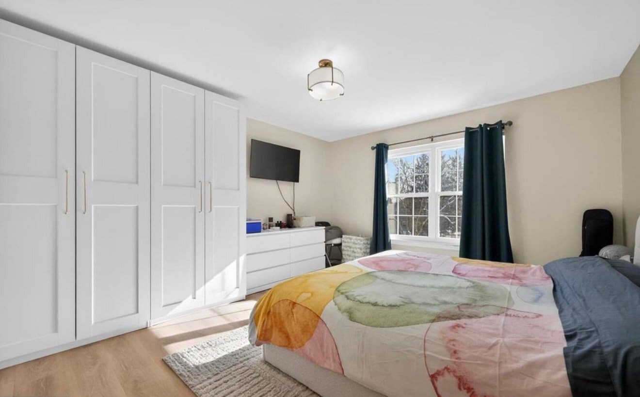 Building Photo - 419 Drummers Ln