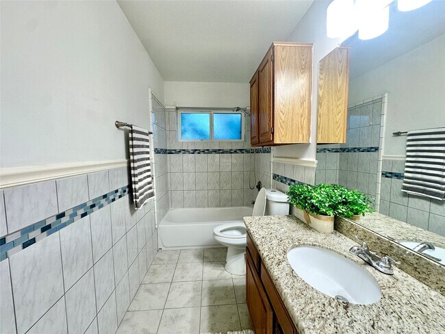 Building Photo - 2915 Cotton Stock Dr