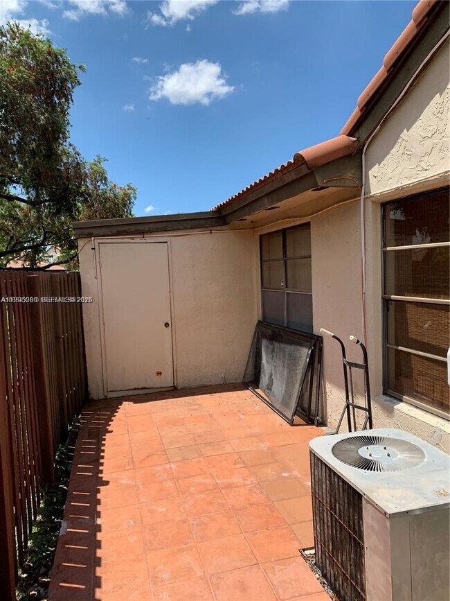 Building Photo - 4855 SW 152nd Ct