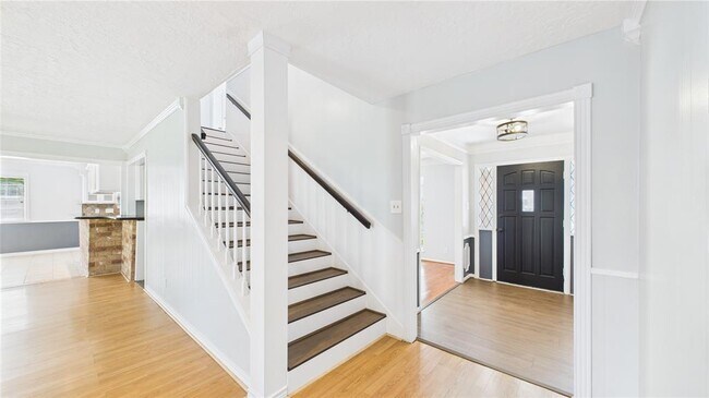 Building Photo - 1107 Verret Ln